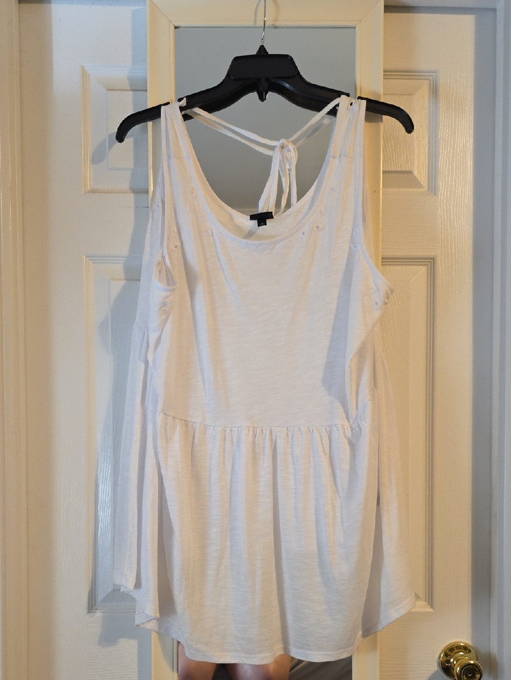Torrid White Embroidered Tie-Back Top